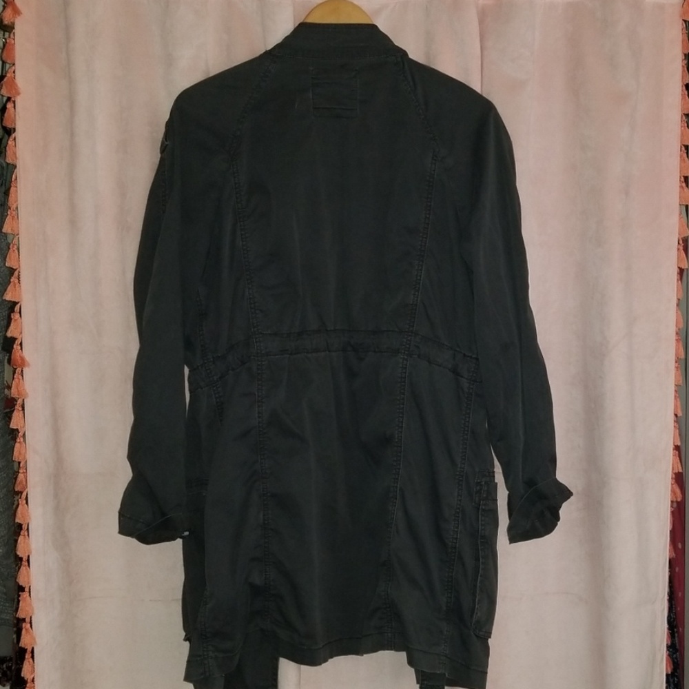 Jacket - Picture 5 of 7